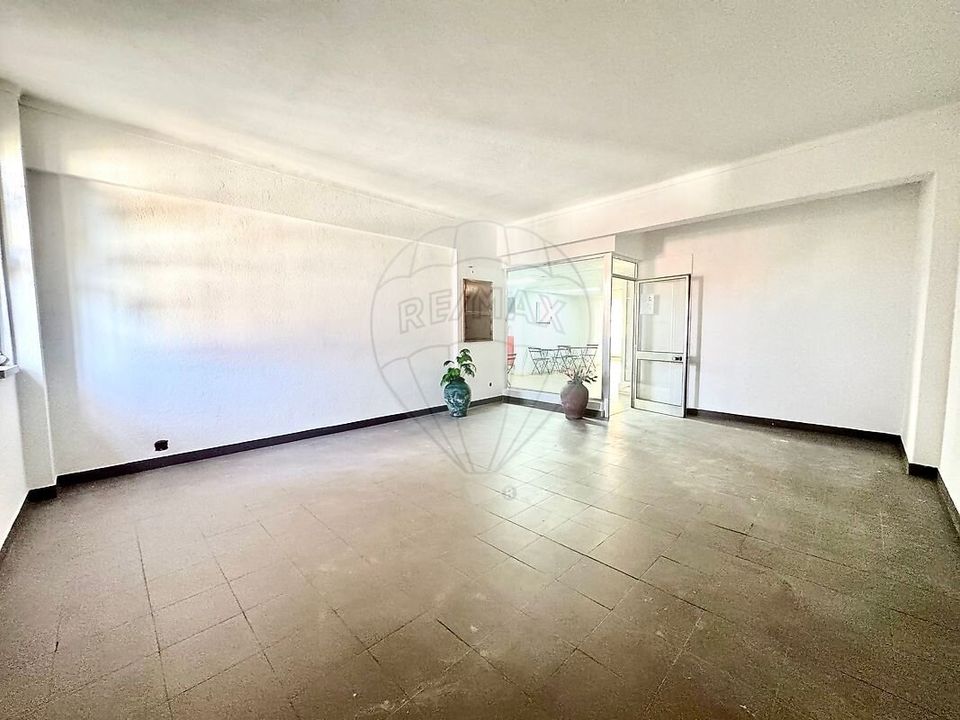 L'establiment comercial a Vialonga, Lisbon - foto 1