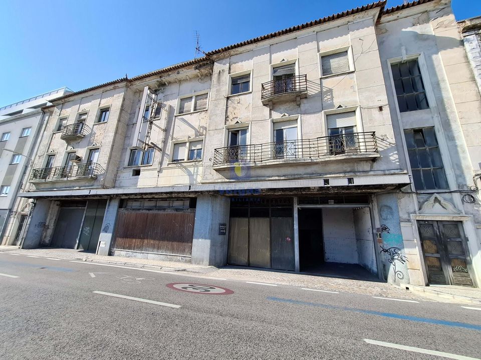 Erhvervsejendom i Leiria, Leiria - foto 1