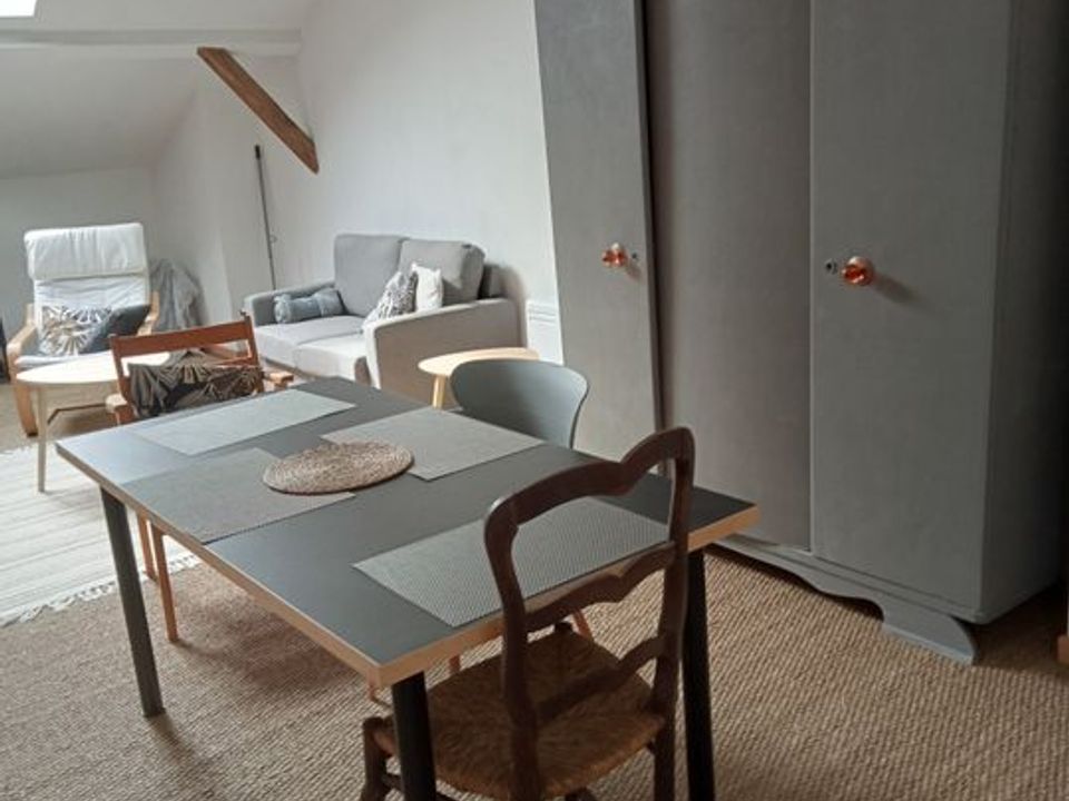 Apartment in Chauny, Aisne - photo 1