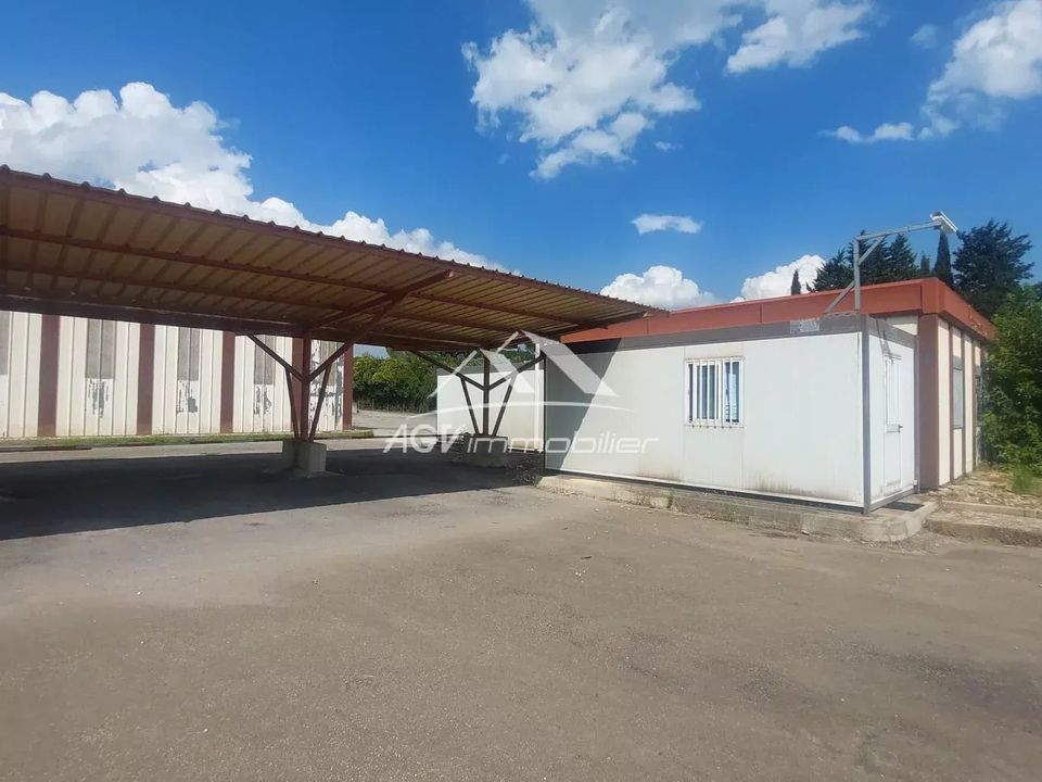 L'establiment comercial a Saint-Christol-les-Ales, Gard - foto 3