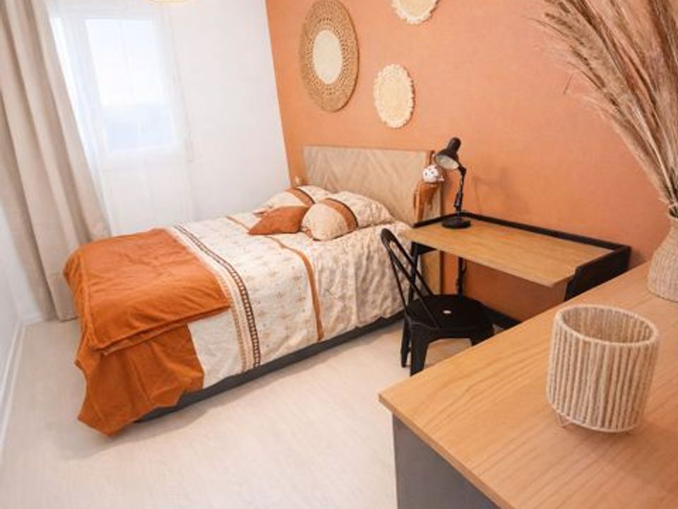 Apartment in Clermont-Ferrand, Puy-de-Dome - photo 2