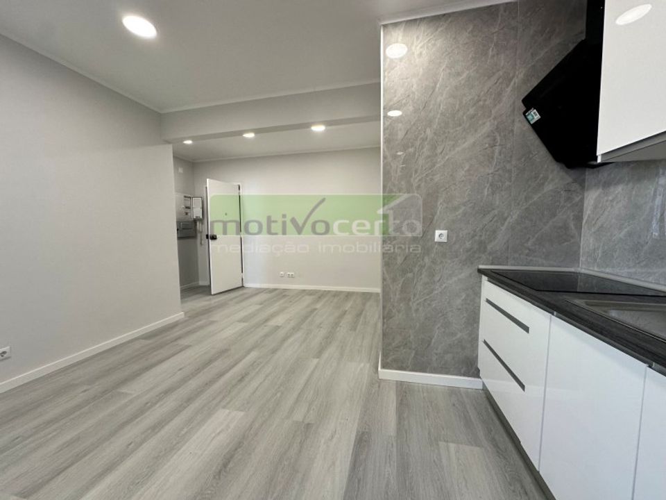 Lejlighed i Amadora, Lisbon - foto 3