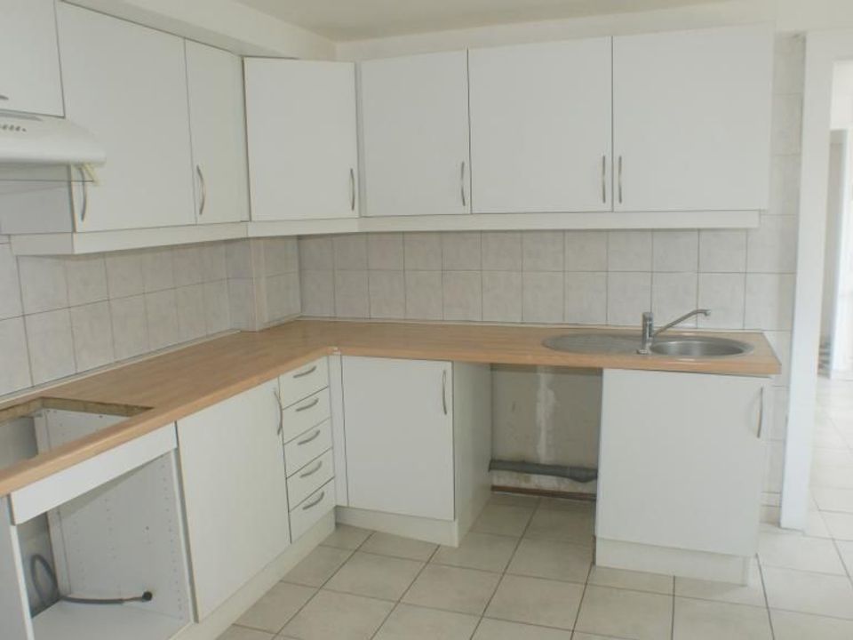 Villa in Juvisy-sur-Orge, Essonne - photo 1