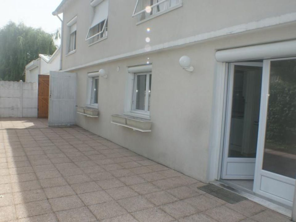 Villa in Juvisy-sur-Orge, Essonne - photo 4
