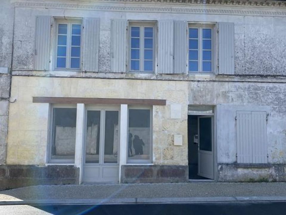 Villa i Val-de-Cognac, Charente - foto 1
