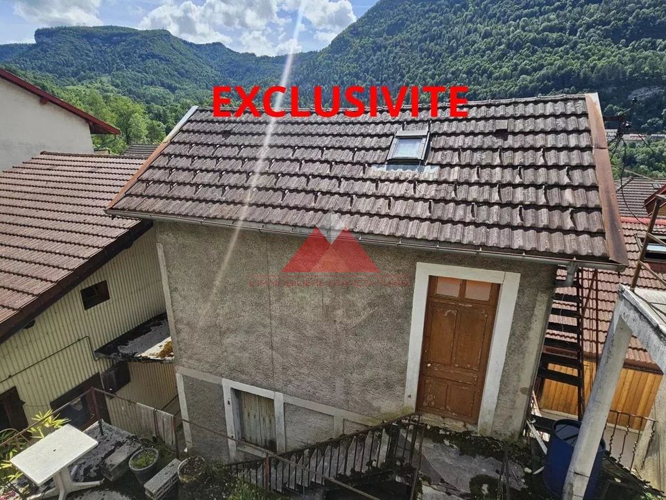 Villa i Saint-Claude, Jura - foto 1