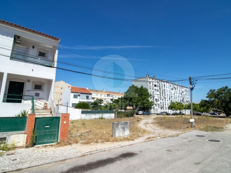 Helårsgrund i Baixa da Banheira, Setubal - foto 2