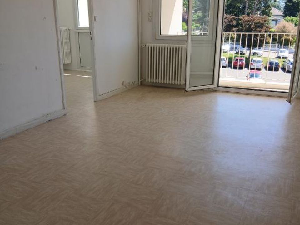 Leilighet i Chazelles-sur-Lyon, Loire - bilde 2