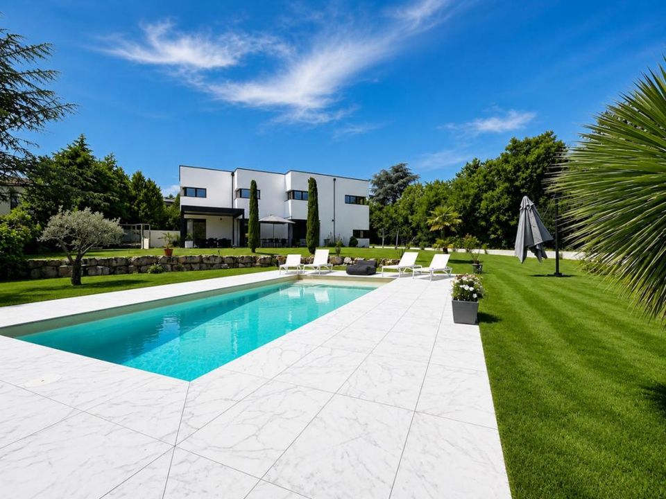 Villa i Francheville, Rhone - foto 1