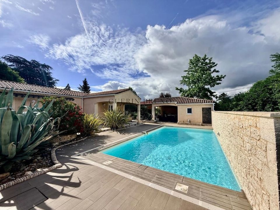 Villa en Lamonzie-Saint-Martin, Dordogne - foto 1