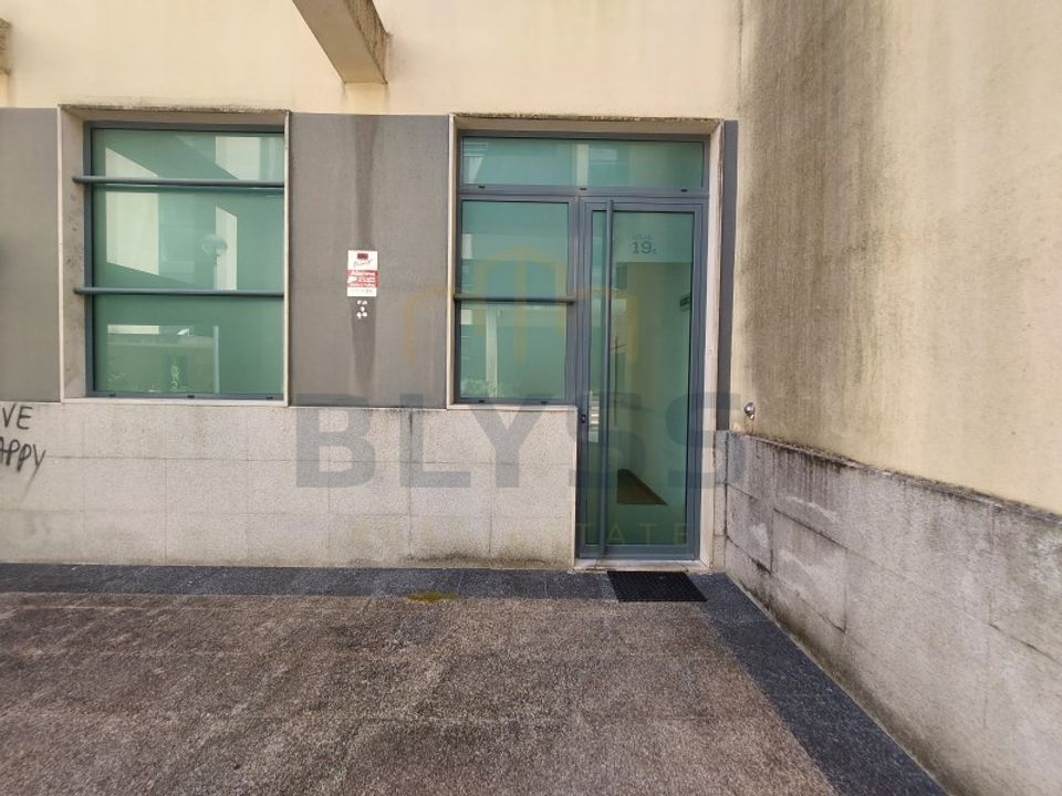 Erhvervsejendom i Loures, Lisbon - foto 2