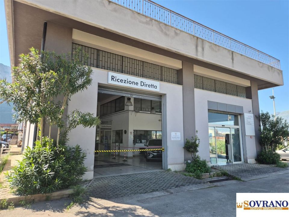 Erhvervsejendom i Carini, Palermo - foto 5