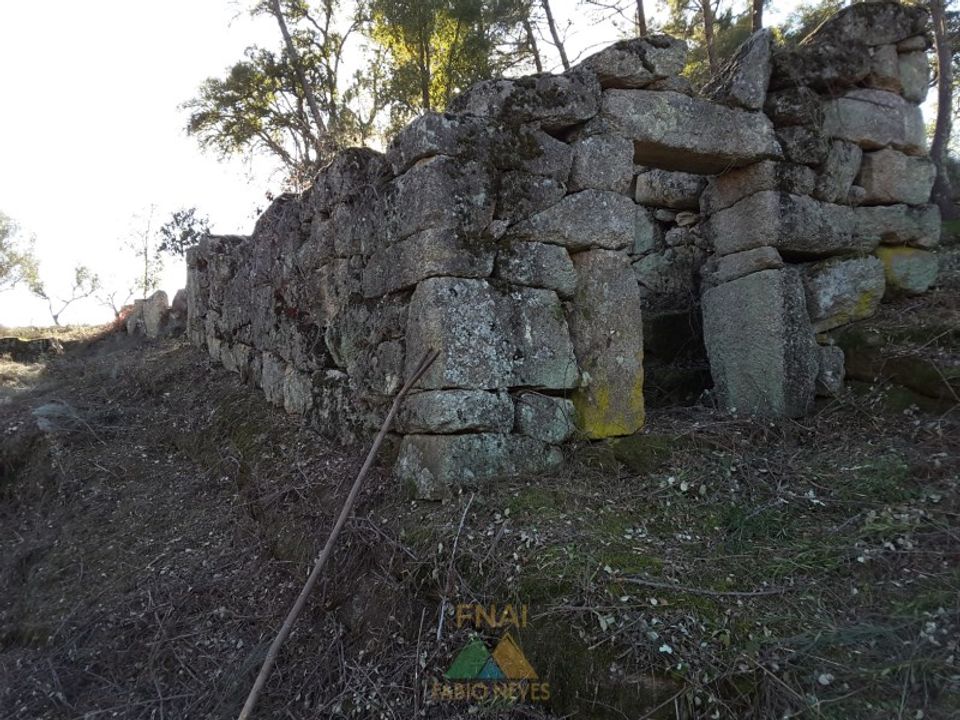 Ruinere i Possacos, Vila Real - foto 1