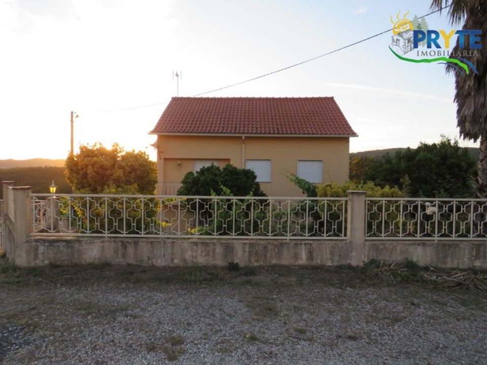 Villa i Serta, Castelo Branco - bilde 1
