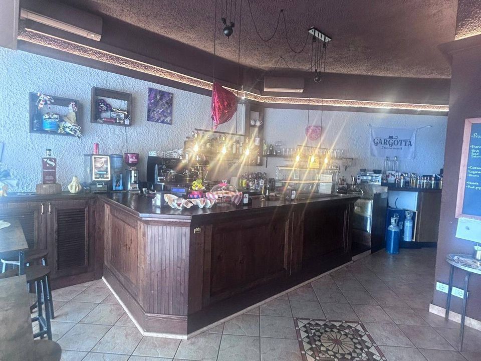L'establiment comercial a Isola della Scala, Verona - foto 1