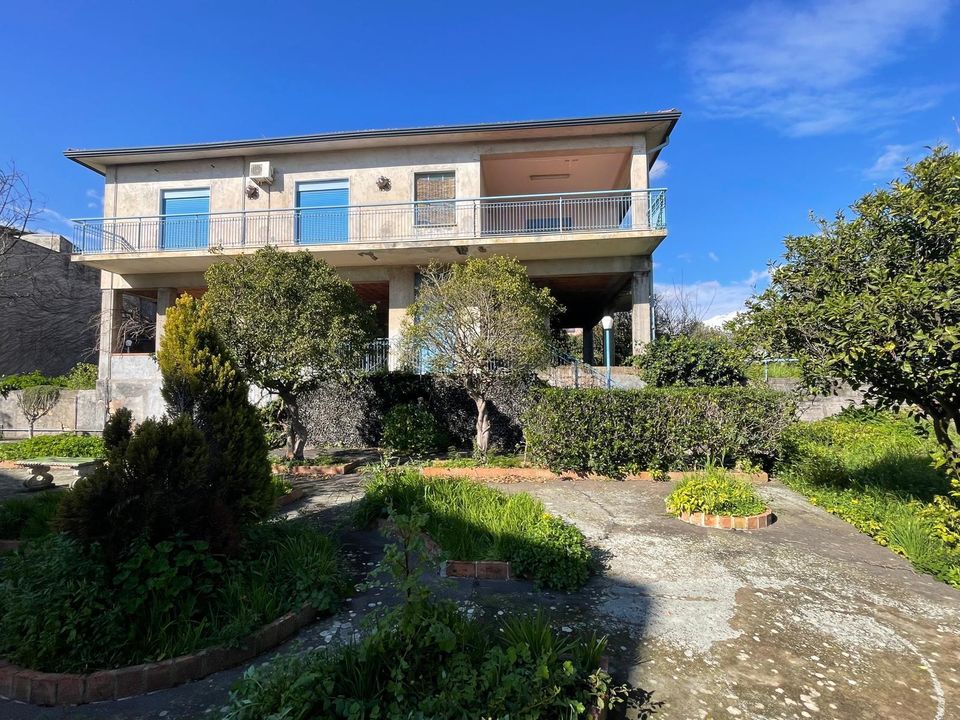 Villa i Tremestieri Etneo, Catania - foto 1