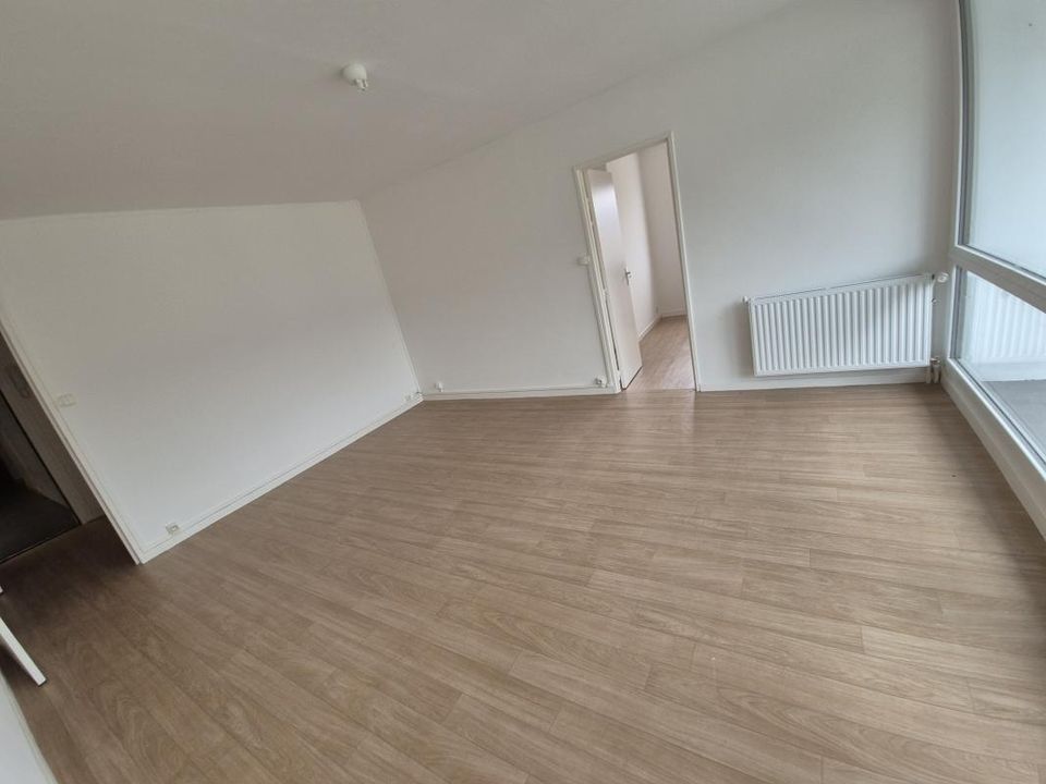 Lejlighed i Bogny-sur-Meuse, Ardennes - foto 2
