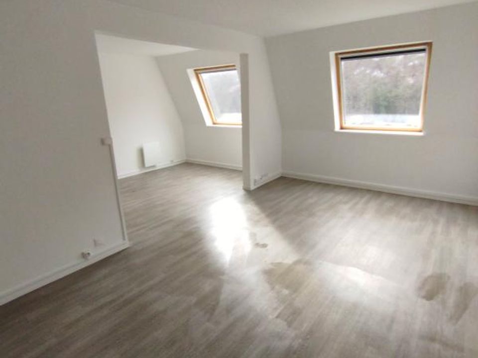 Lejlighed i Bogny-sur-Meuse, Ardennes - foto 1