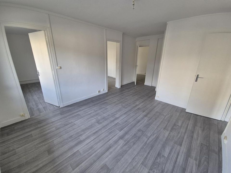 Apartment in Revin, Ardennes - photo 1