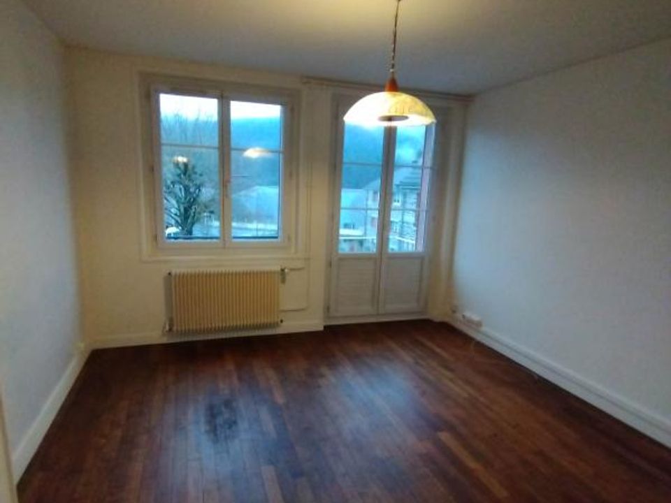 Lejlighed i Bogny-sur-Meuse, Ardennes - foto 1
