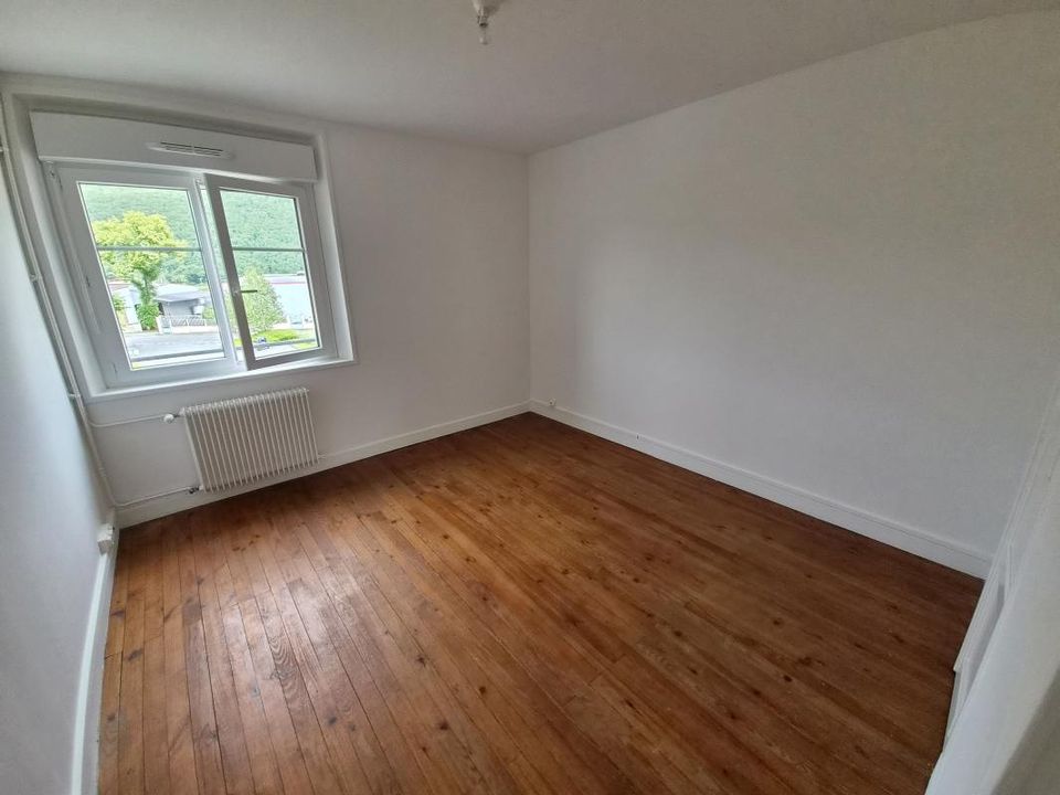 Lejlighed i Bogny-sur-Meuse, Ardennes - foto 2