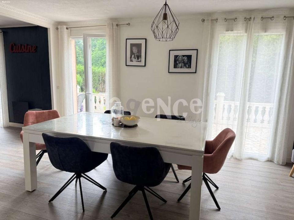 Villa i Claye-Souilly, Seine-et-Marne - bilde 2