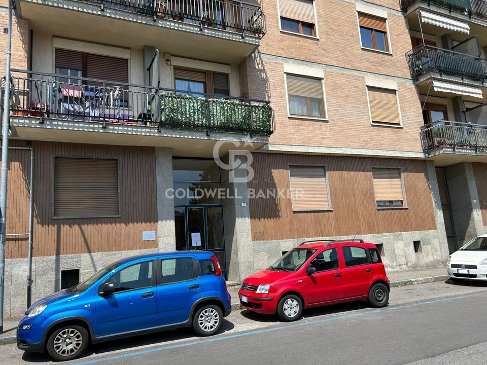 Commercial property in Rivoli, Turin - photo 2