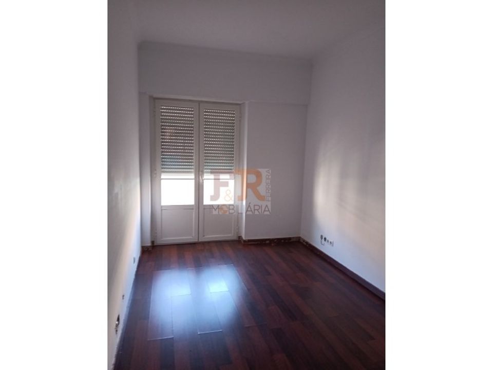 Lejlighed i Amadora, Lisbon - foto 4