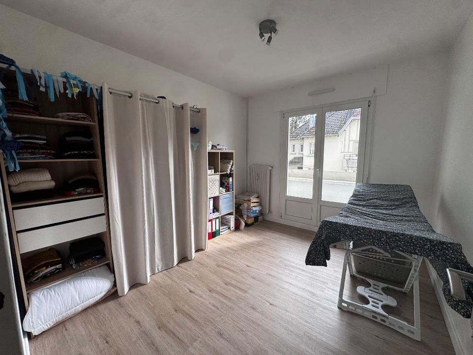 Apartment in Montbeliard, Doubs - photo 4