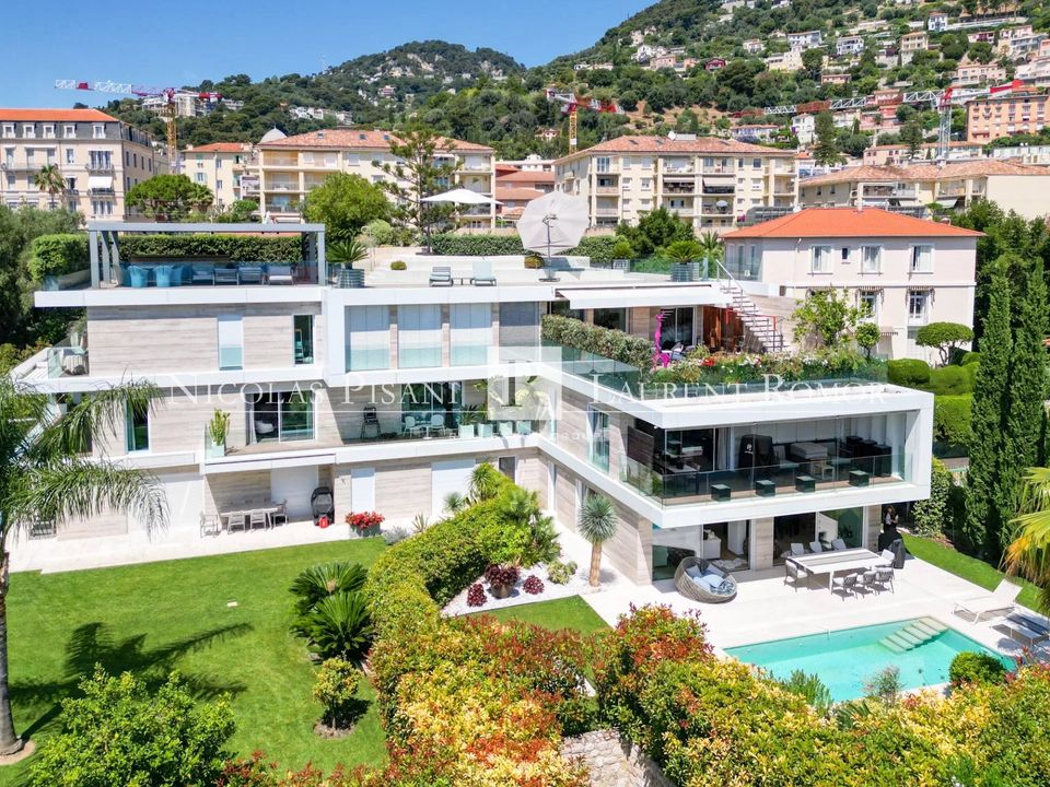 Lejlighed i Beaulieu-sur-Mer, Alpes-Maritimes - foto 2