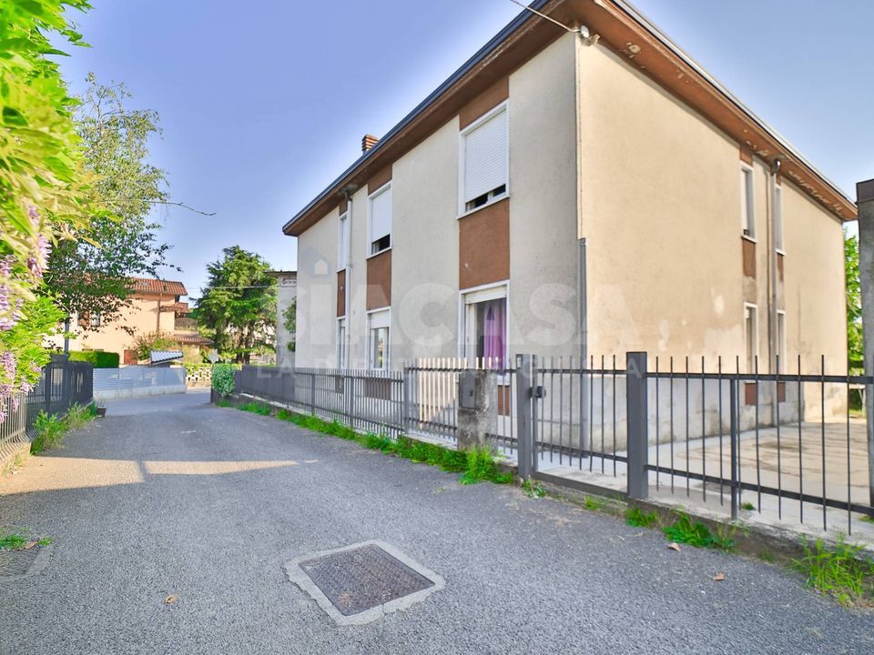 Lejlighed i Capriate San Gervasio, Bergamo - foto 4