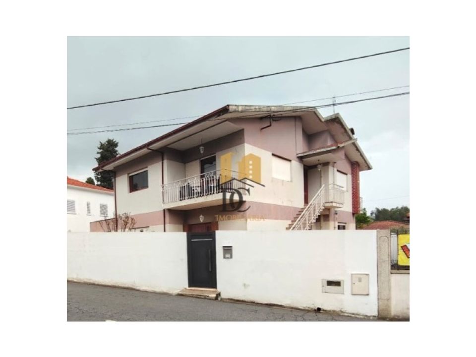 Villa i Vila Nova de Famalicao, Braga - foto 1