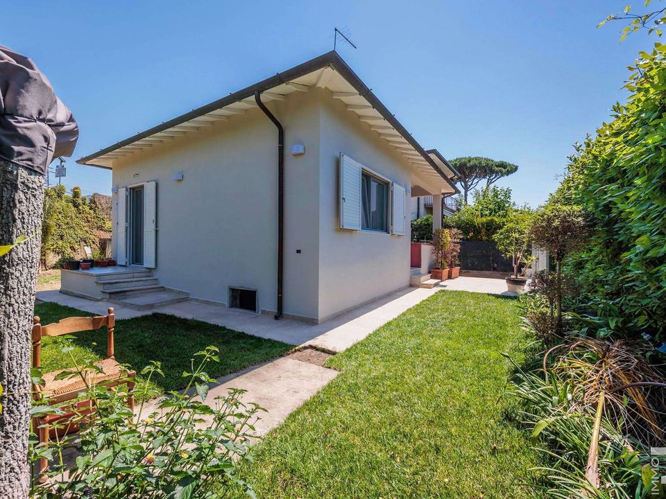 Villa i Forte dei Marmi, Lucca - bilde 1