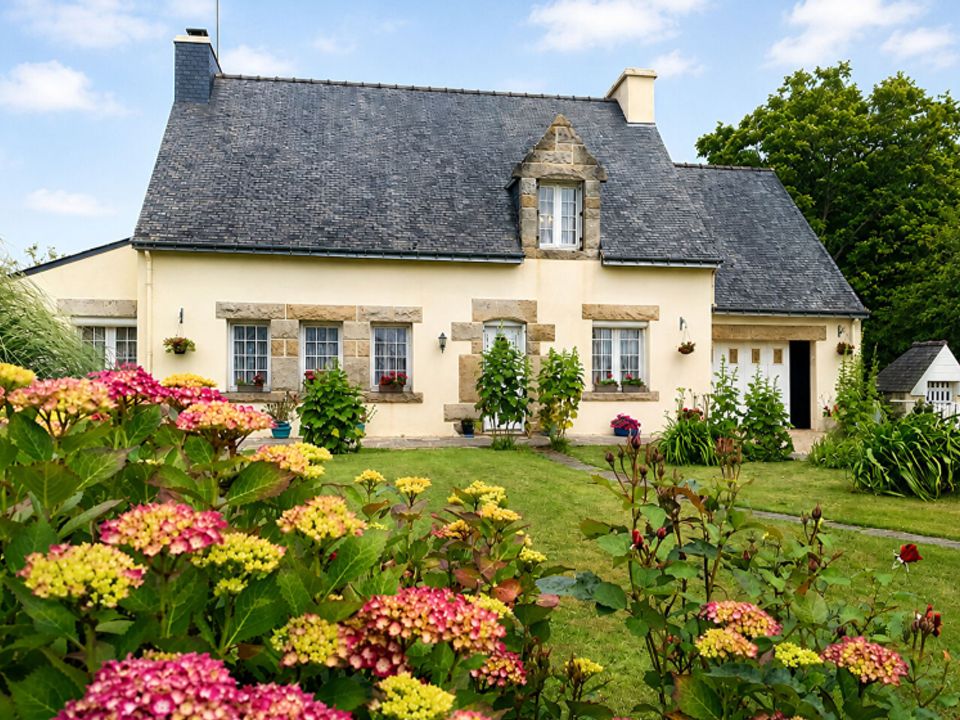 Villa i Coetlogon, Cotes-d'Armor - bilde 1