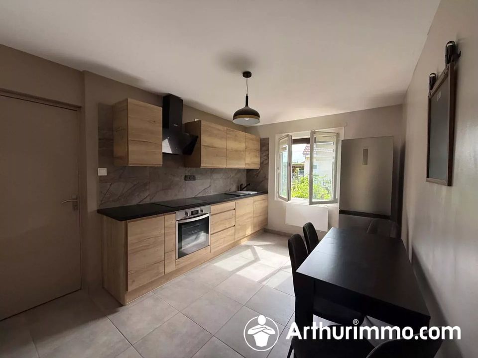 Villa in Seloncourt, Doubs - photo 4