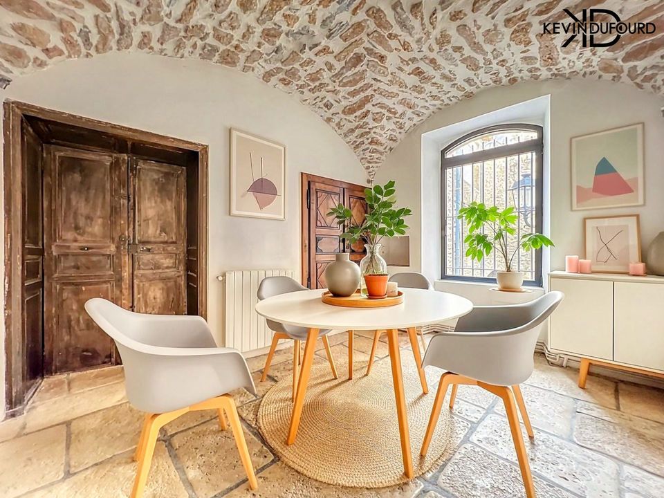Byhus i Aubenas, Ardeche - foto 3