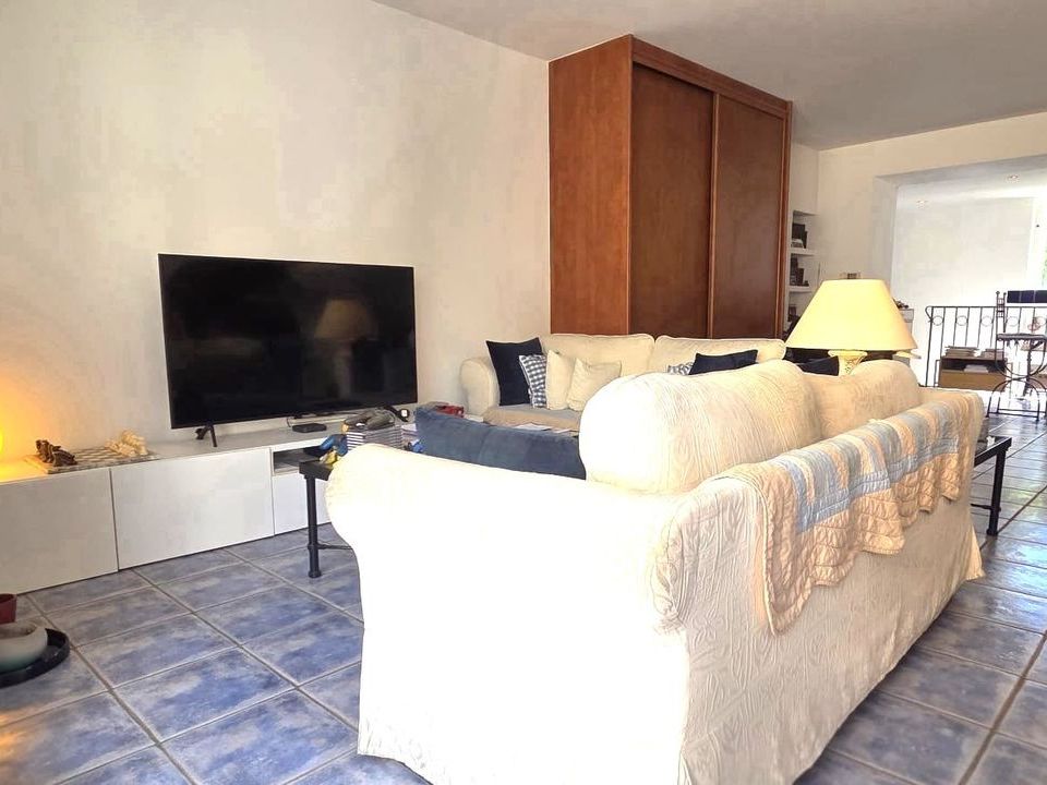 Landsbyhus i Cuges-les-Pins, Bouches-du-Rhone - foto 4