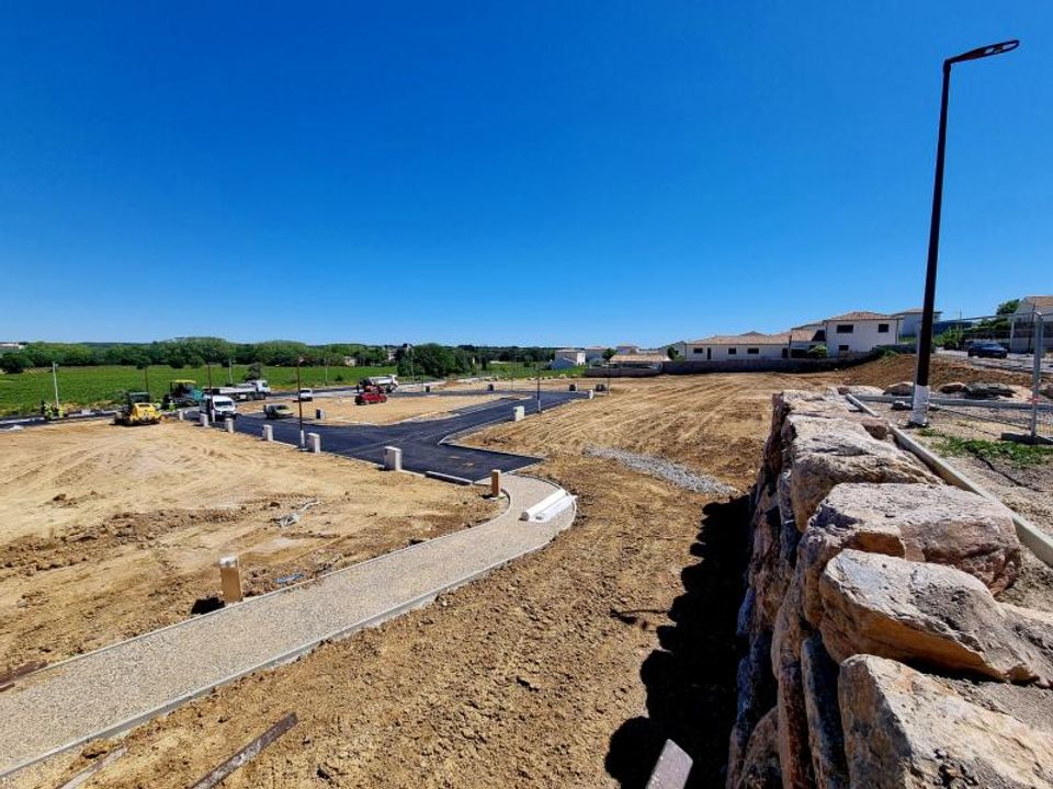 Terreno en Servian, Herault - foto 1