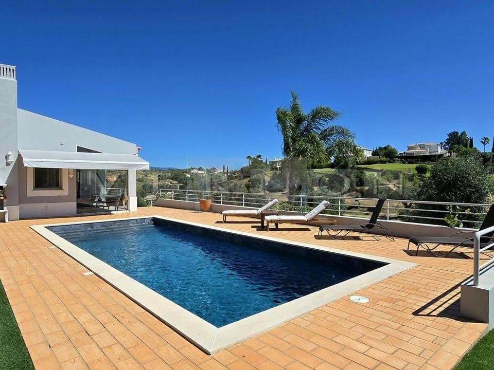 Villa i Estombar, Faro - foto 1