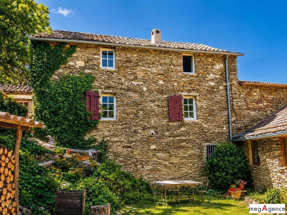 Villa a Saint-Etienne-Vallee-Francaise, Lozere - foto 1