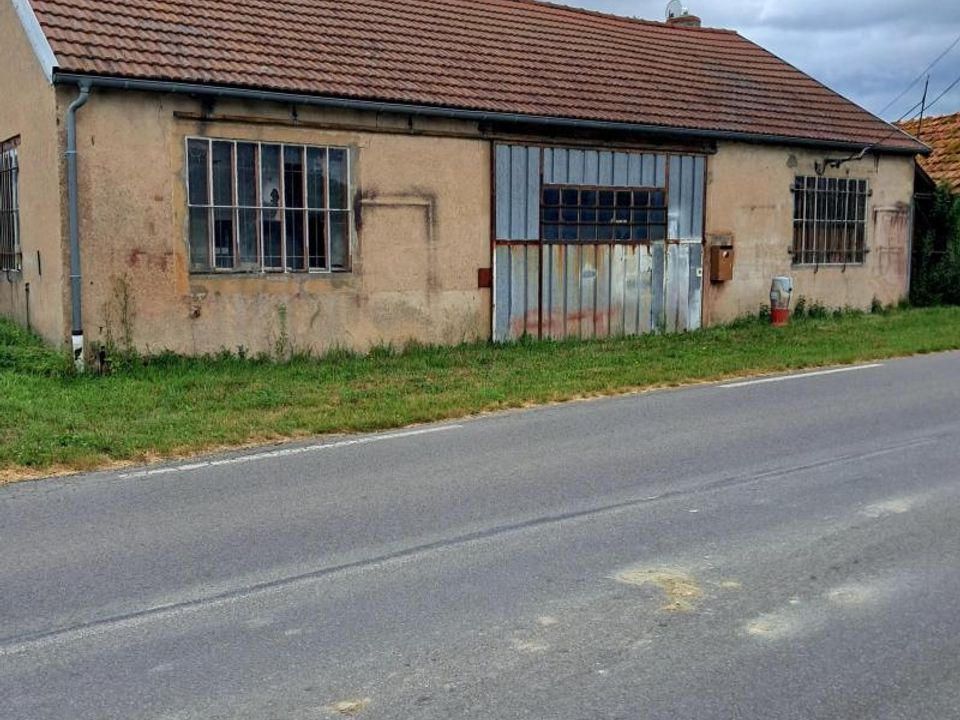 Erhvervsejendom i Trézelles, Allier - foto 1
