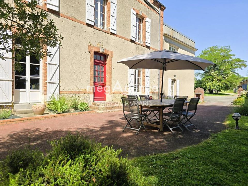 Masia a Évron, Mayenne - foto 1