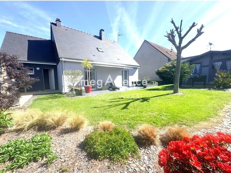 Villa en Vire Normandie, Calvados - foto 1