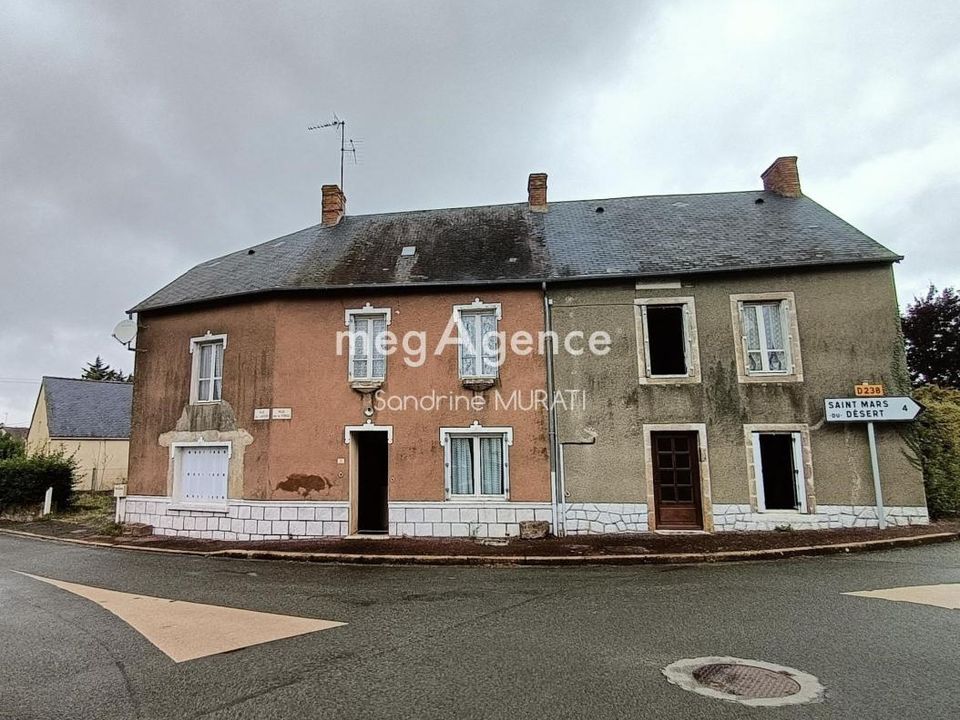 Villa in Saint-Germain-De-Coulamer, Mayenne - foto 1