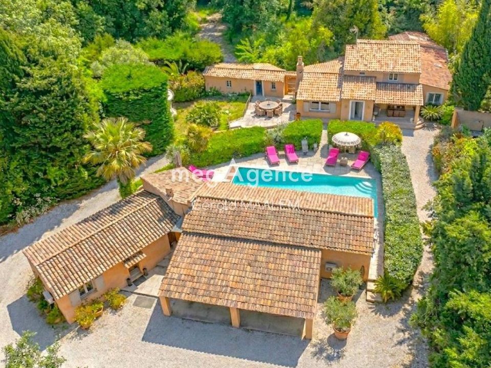 Masia a Roquebrune-sur-Argens, Var - foto 3