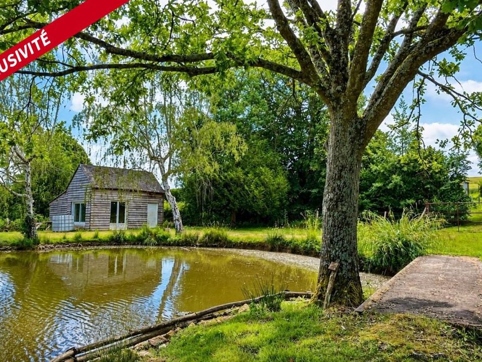 Helårsgrund i Neuvillalais, Sarthe - foto 1