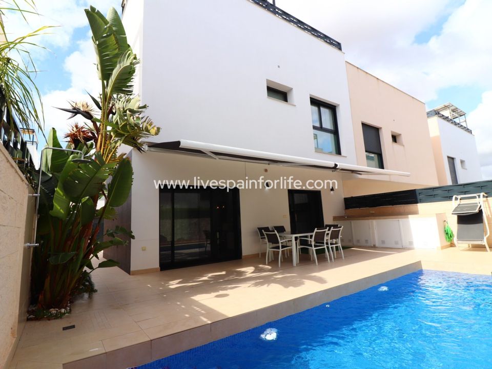 Byhus i Benijofar, Alicante - foto 1