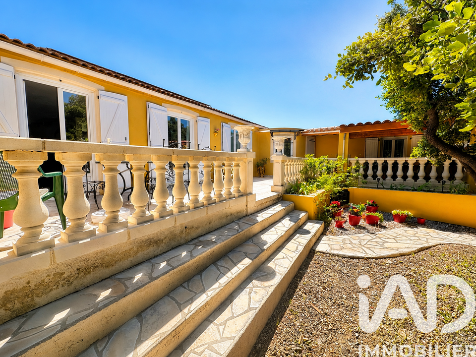 Villa i Villeneuve-lès-Avignon, Gard - foto 1