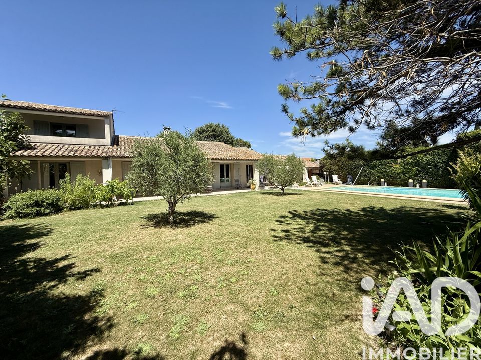 Villa en Les Angles, Gard - foto 1
