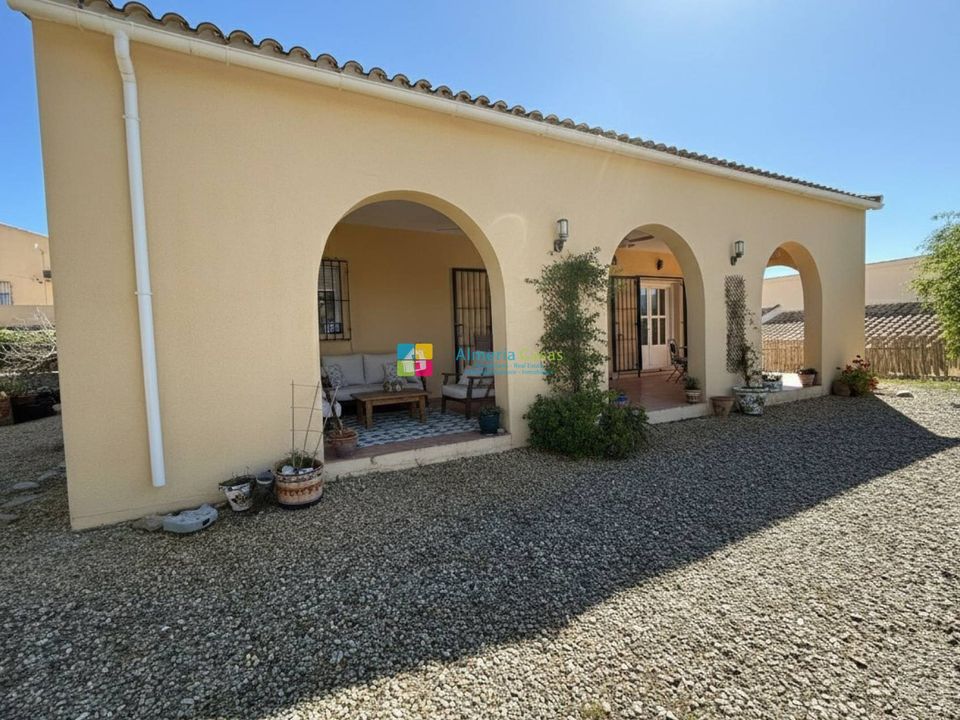 Villa en Albanchez, Almeria - foto 1